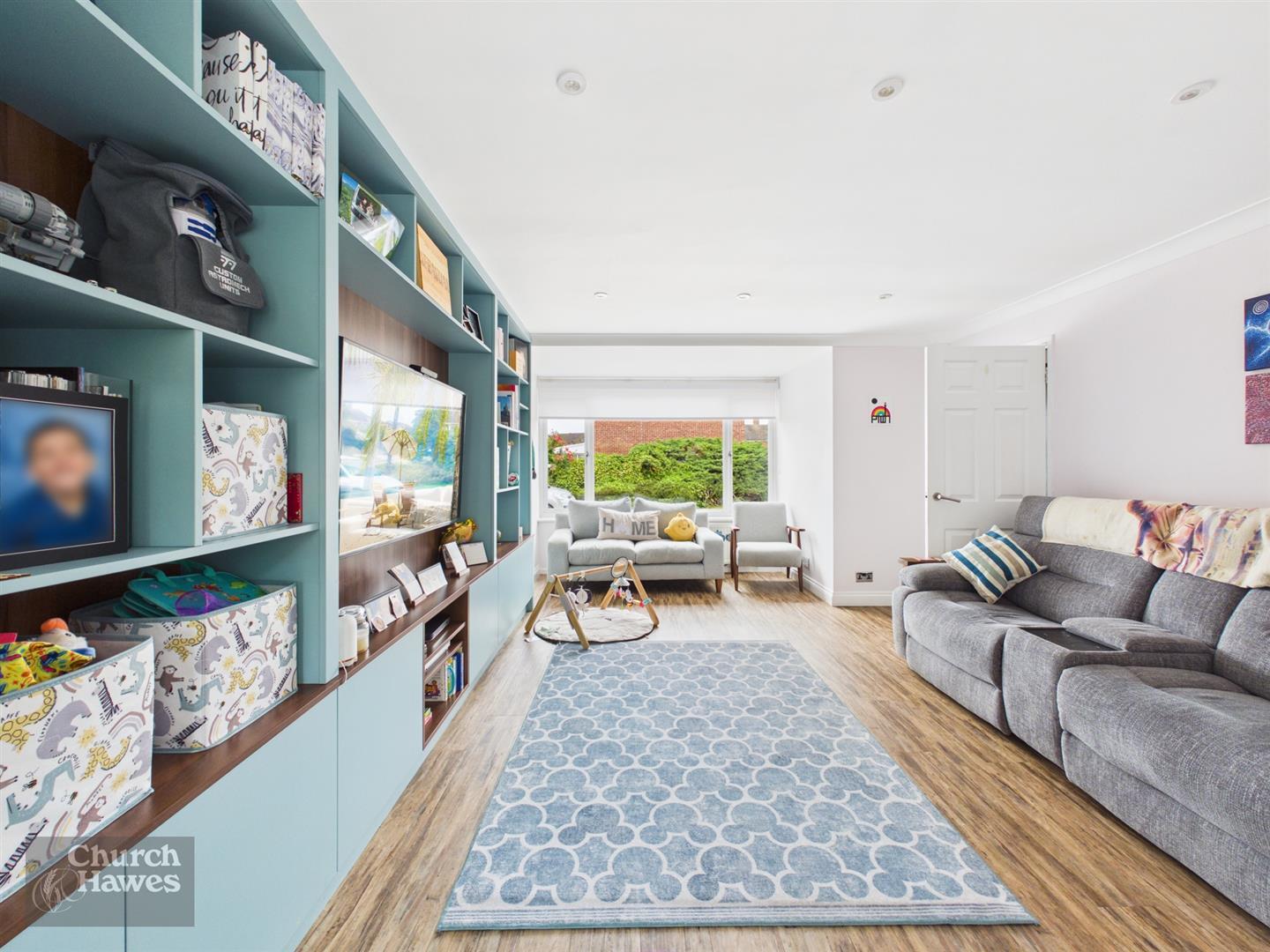 Property Image 99e24389-8035-4f82-931a-88148add494c