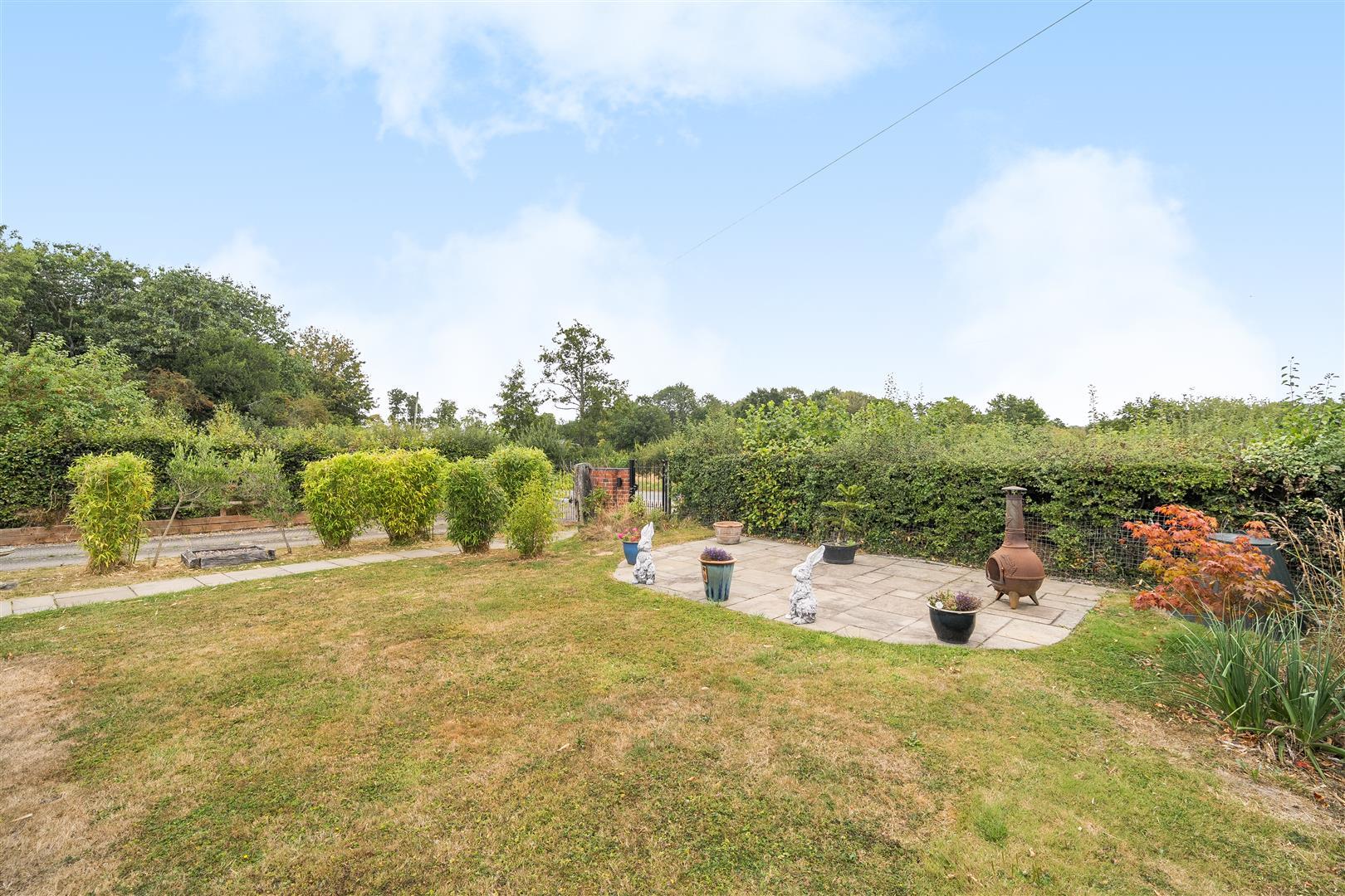 Property Image 99e75bbb-c6ce-4035-80c6-703ce0eeaa75