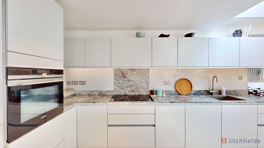 Property Image 99ebb717-61d2-4dcb-9f35-5a520da48f2f