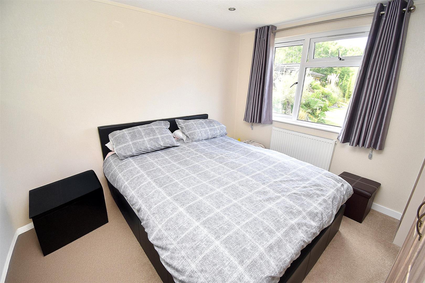 Property Image 99f1dc26-ced3-41bc-8dc7-70b8634f8867