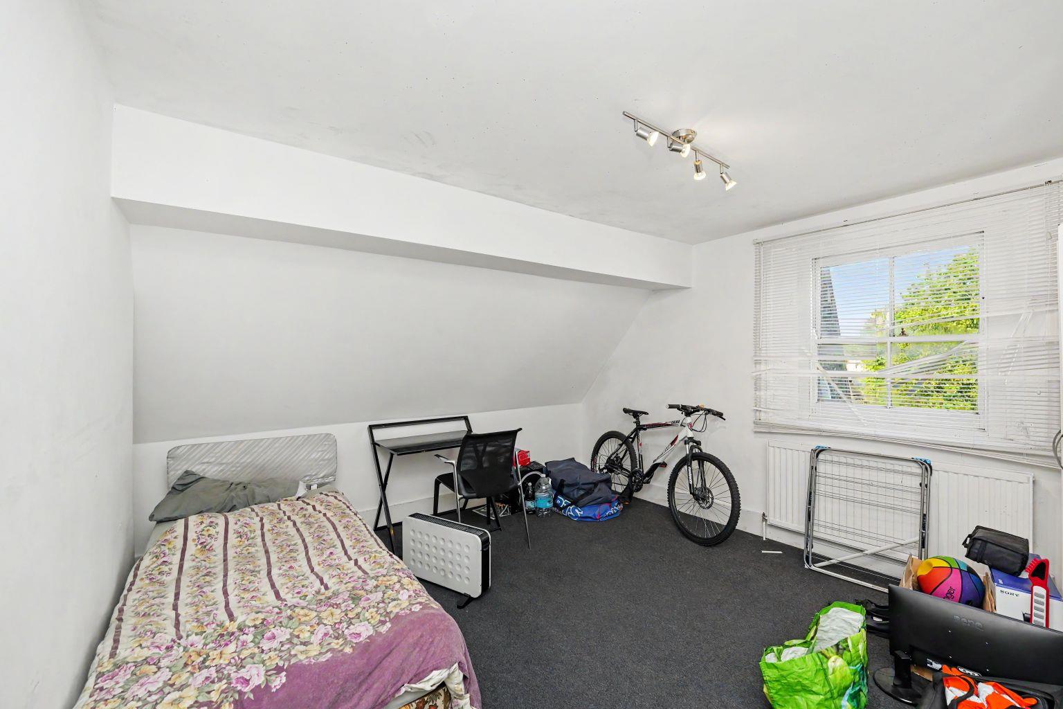 Property Image 99f6a0e1-f9b4-4adc-8b3c-266b3cd9be3f