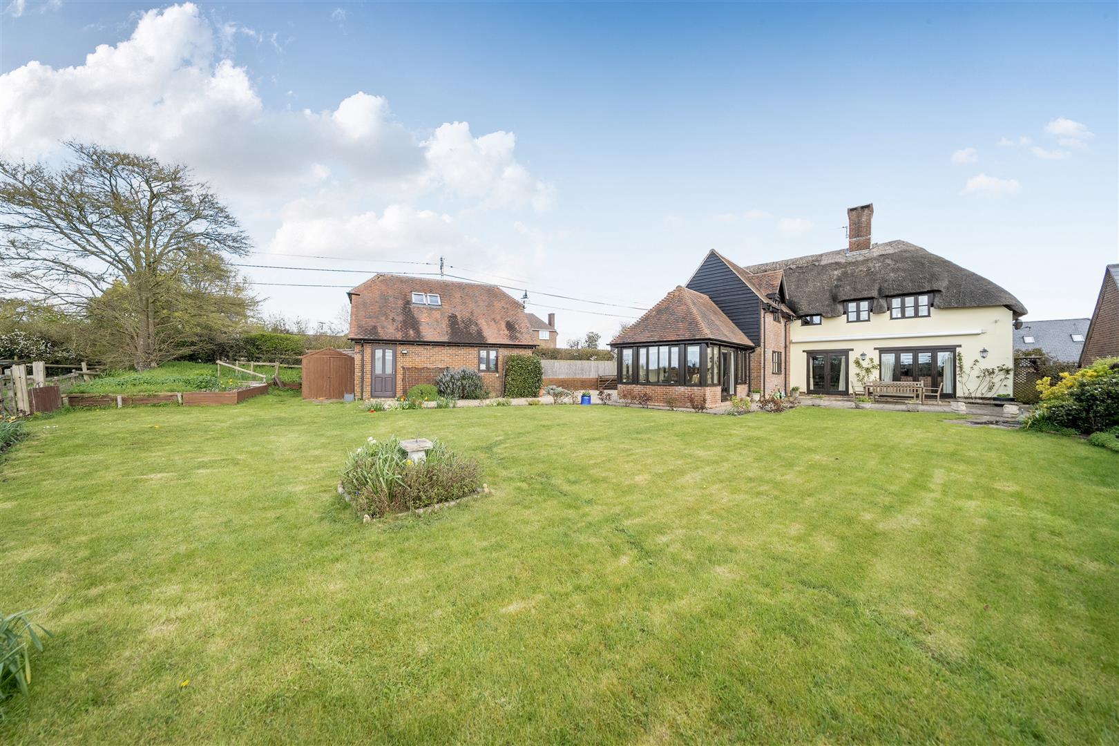 Property Image 99f87bba-095a-4302-96a2-376d879f83f5