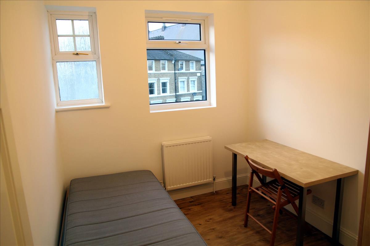 Property Image 99f87fba-a681-48ea-8478-79d2bc965640