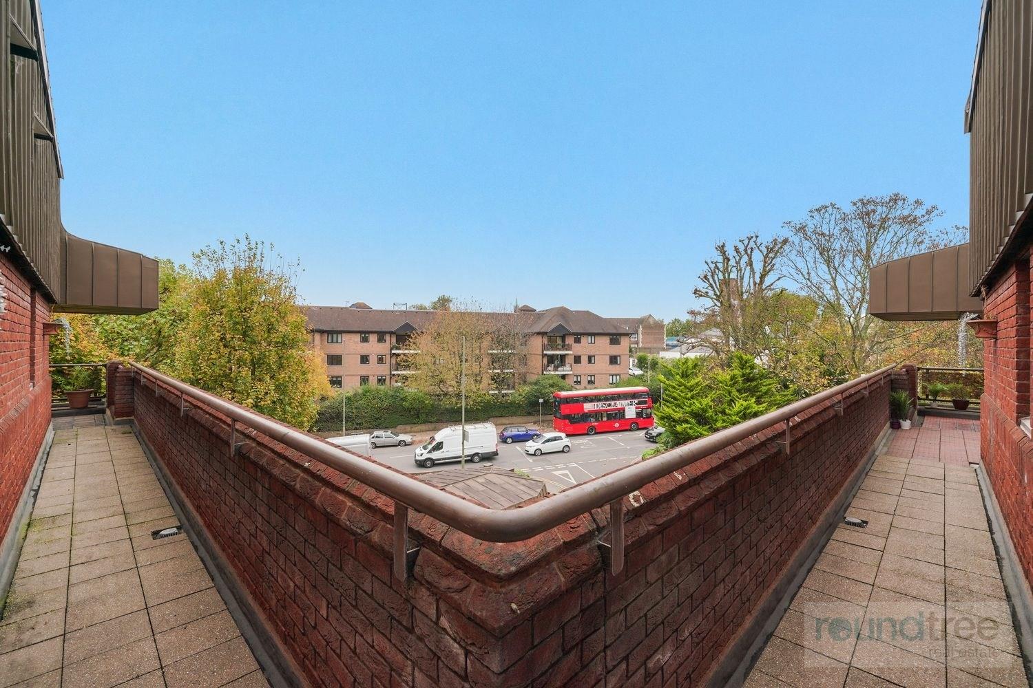 Property Image 99f8e943-d2d6-4797-8d04-42613dcedd95