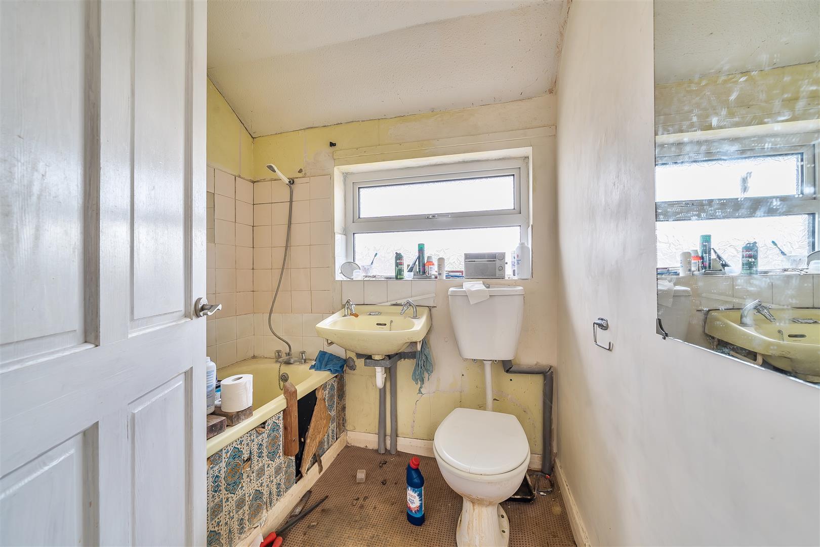Property Image 99fce944-1140-4435-b36c-4c1a8d0dcf8a