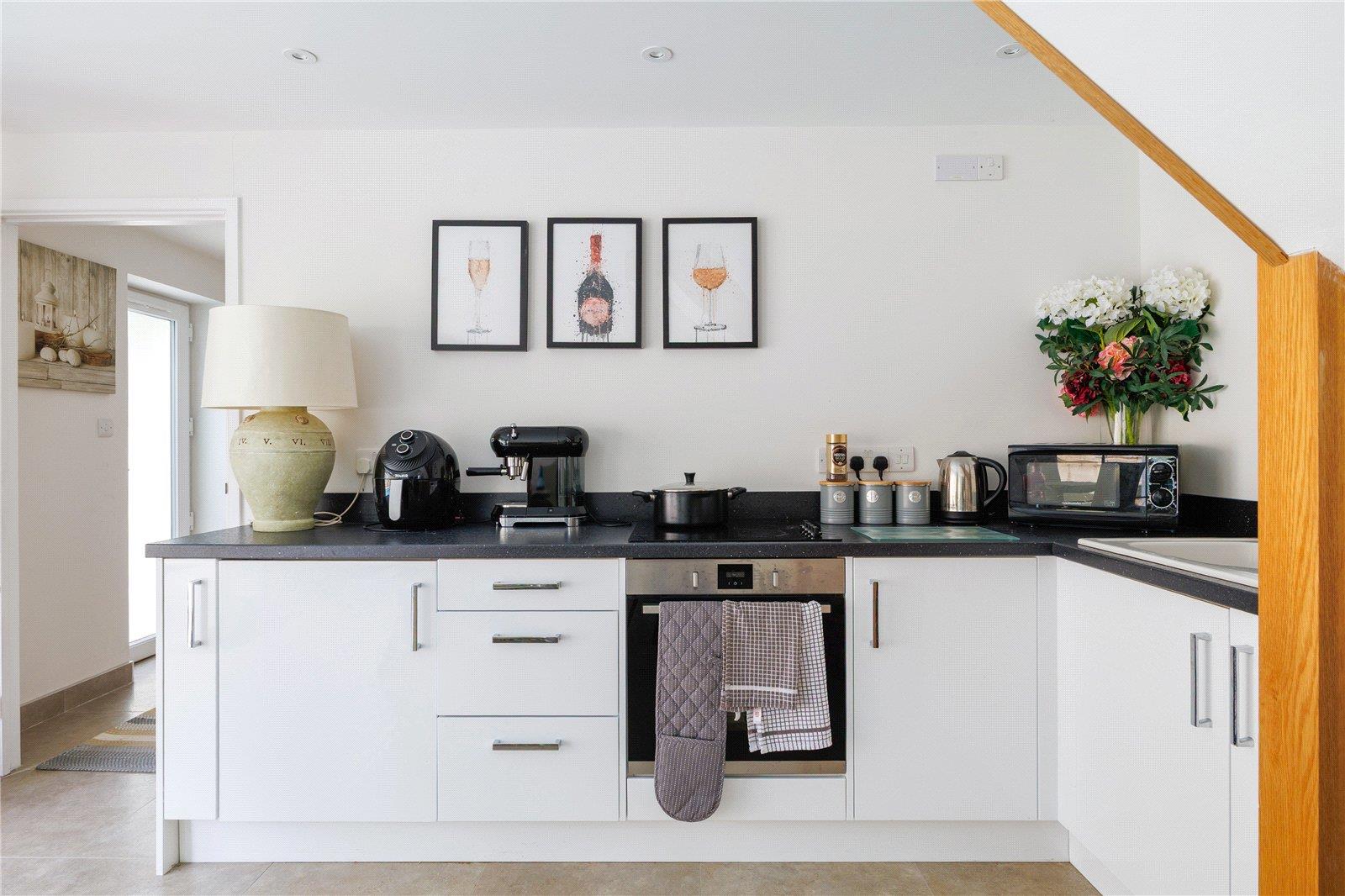 Property Image 99ffa8da-9c04-402f-8431-a8f27f72e638