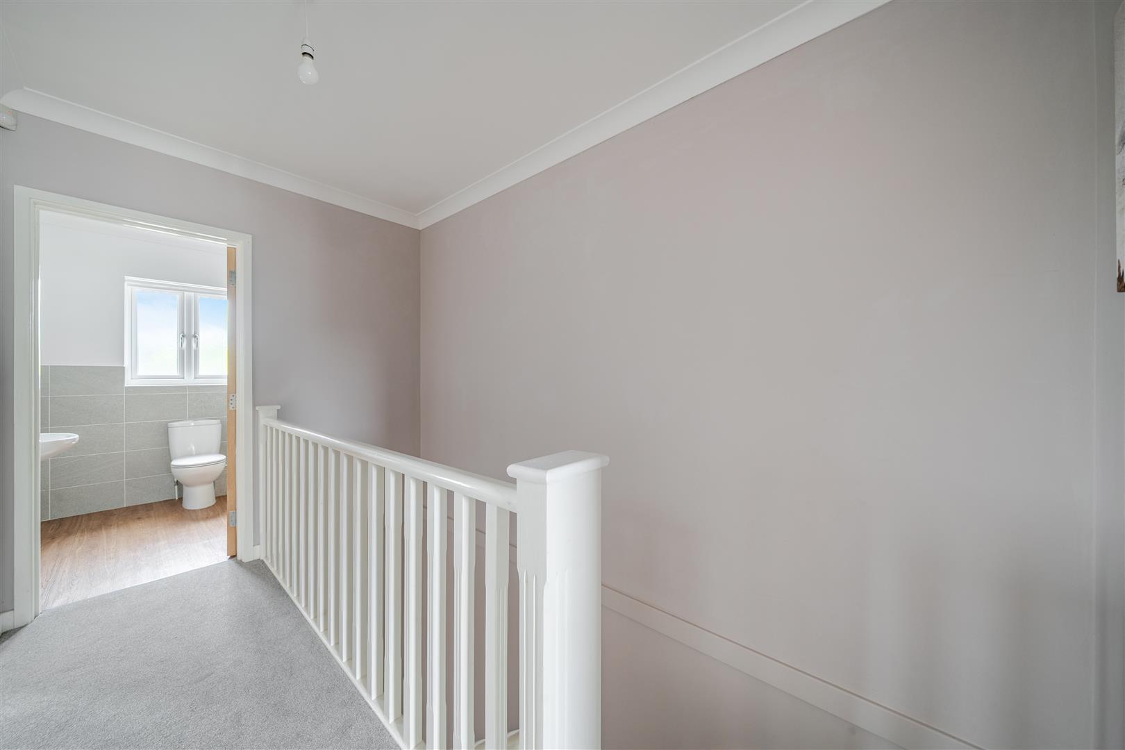Property Image 9a030a52-2c24-4828-89b6-adaa0e8faa71