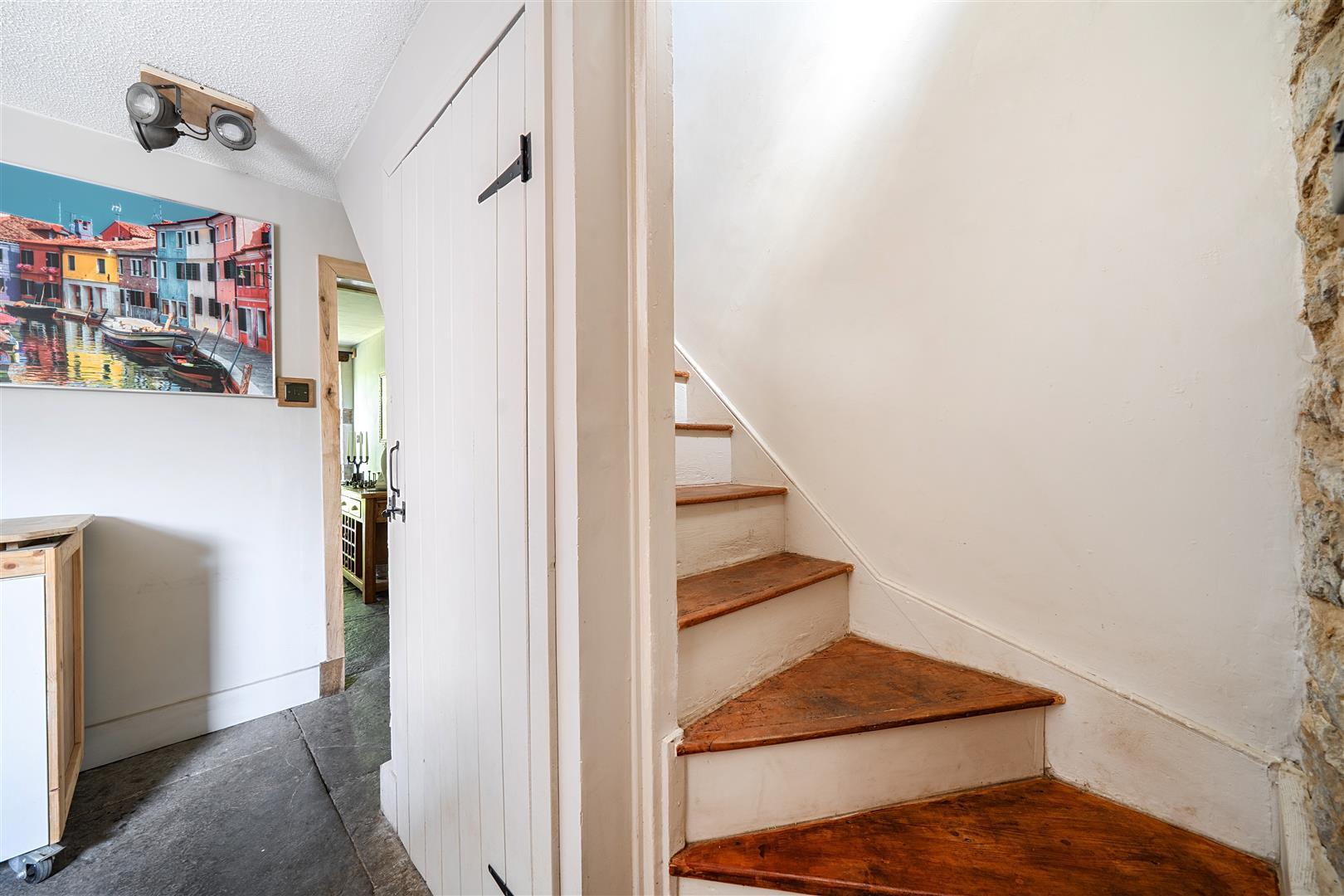 Property Image 9a0bf84c-fb2c-4ccc-a667-b3491e984704