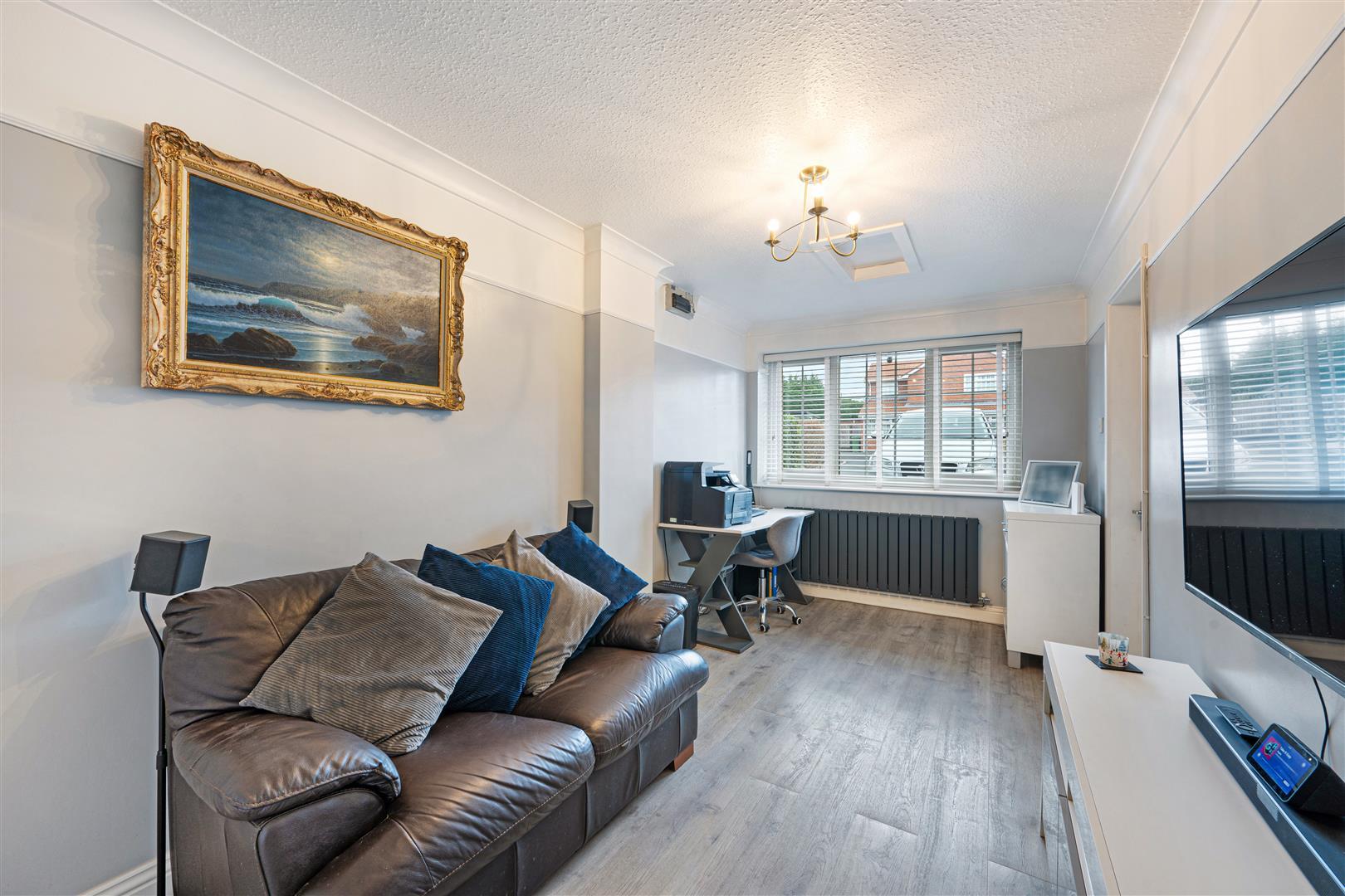 Property Image 9a0bfdf2-e9bc-46f5-acbd-7c0acdb6a252