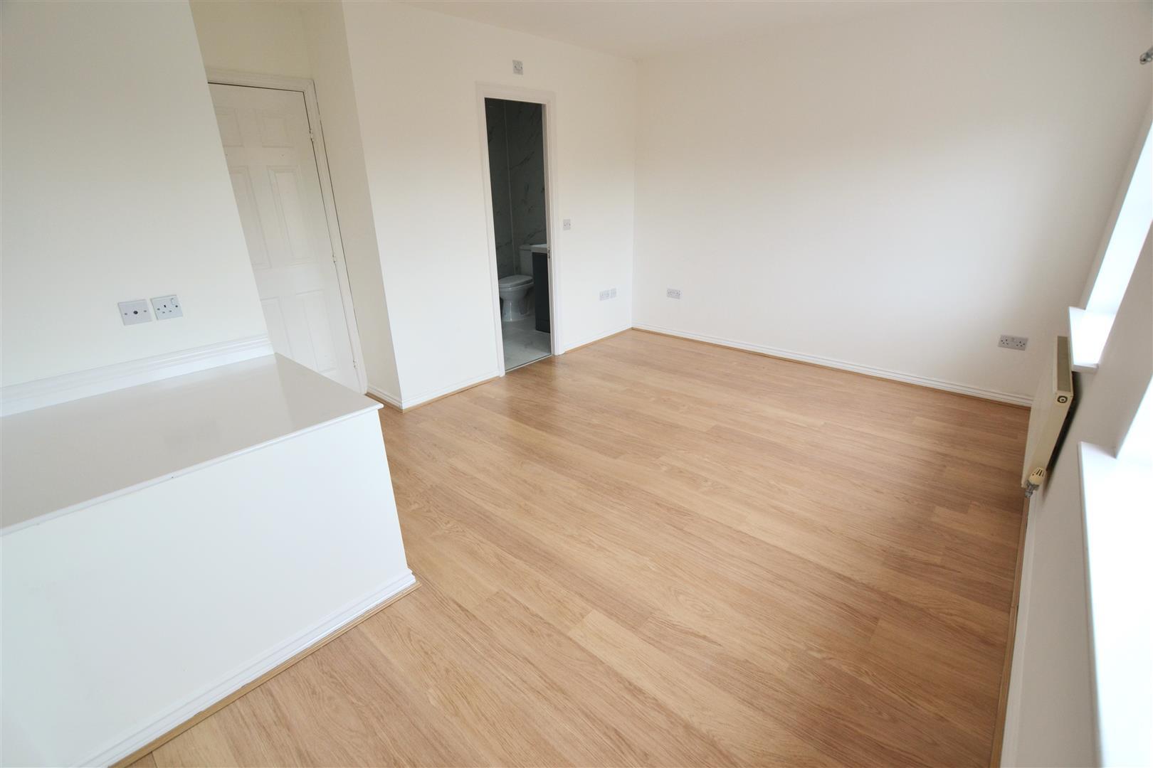 Property Image 9a11f7bc-8906-46a9-b5ef-8281f0fdc89e