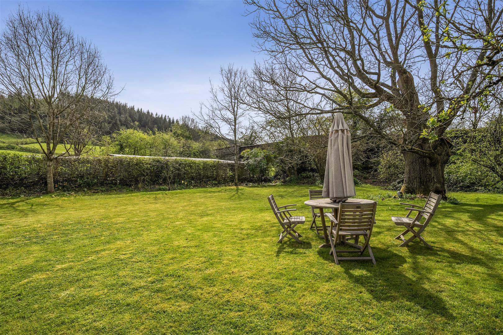 Property Image 9a225d54-6fad-4b6b-bc4a-a6be3c16f868