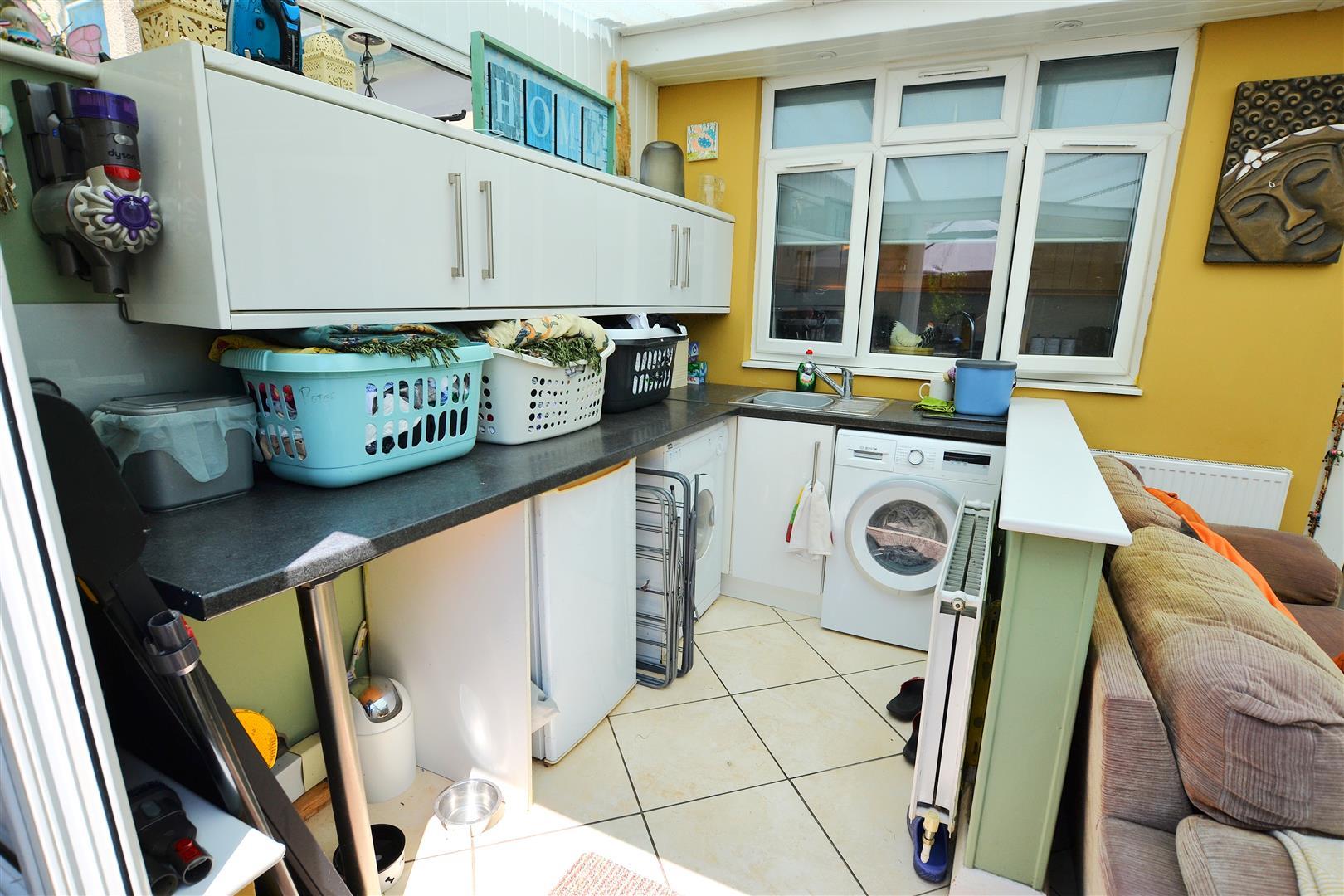 Property Image 9a27bde2-56cb-4566-9fee-c2c443b01703