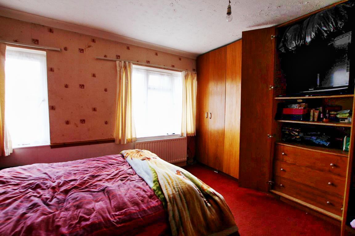 Property Image 9a37d46f-2838-4e24-8d71-f8dc13347123