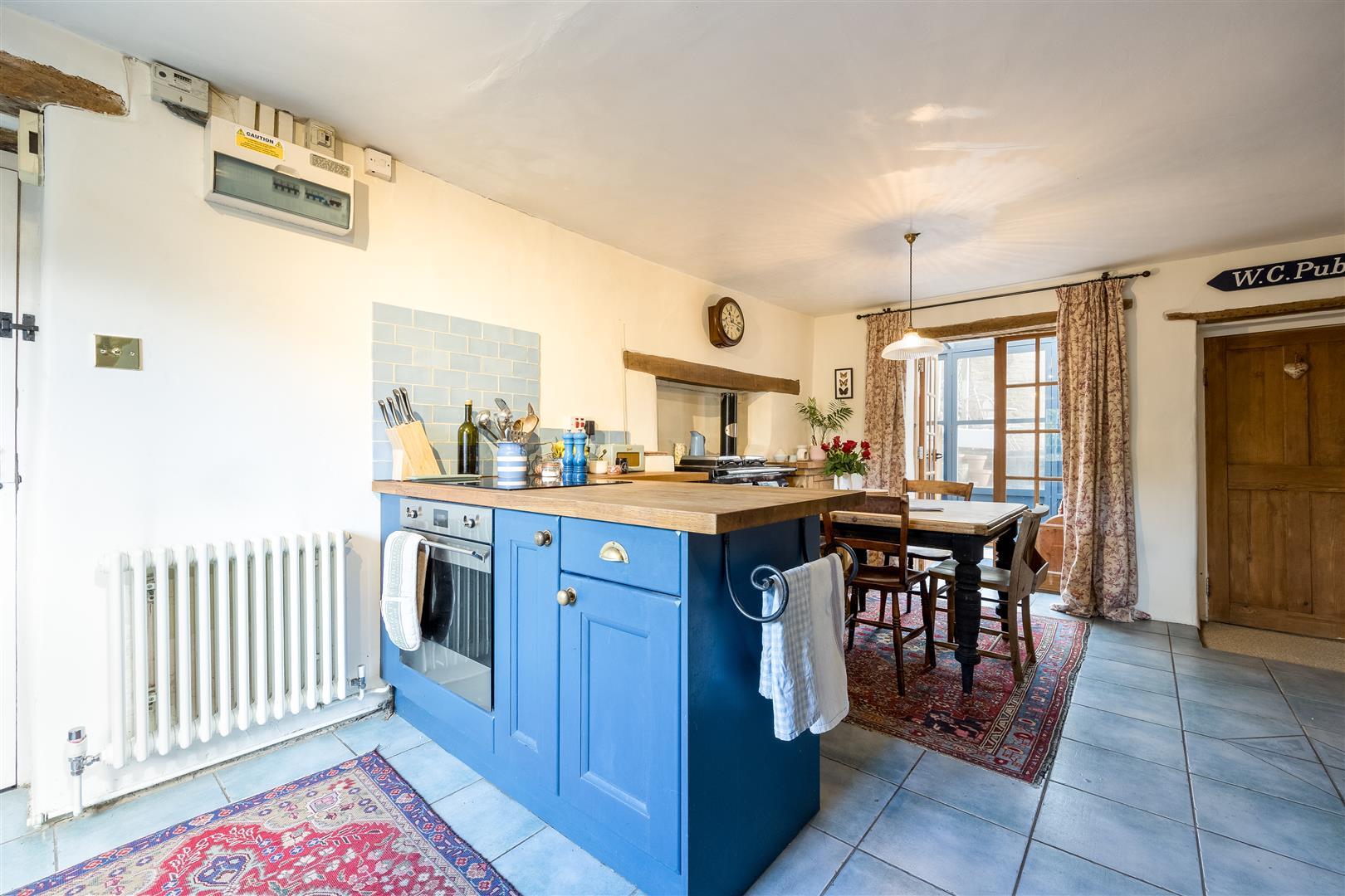 Property Image 9a400352-4375-42d9-93d1-5195ba222bdb