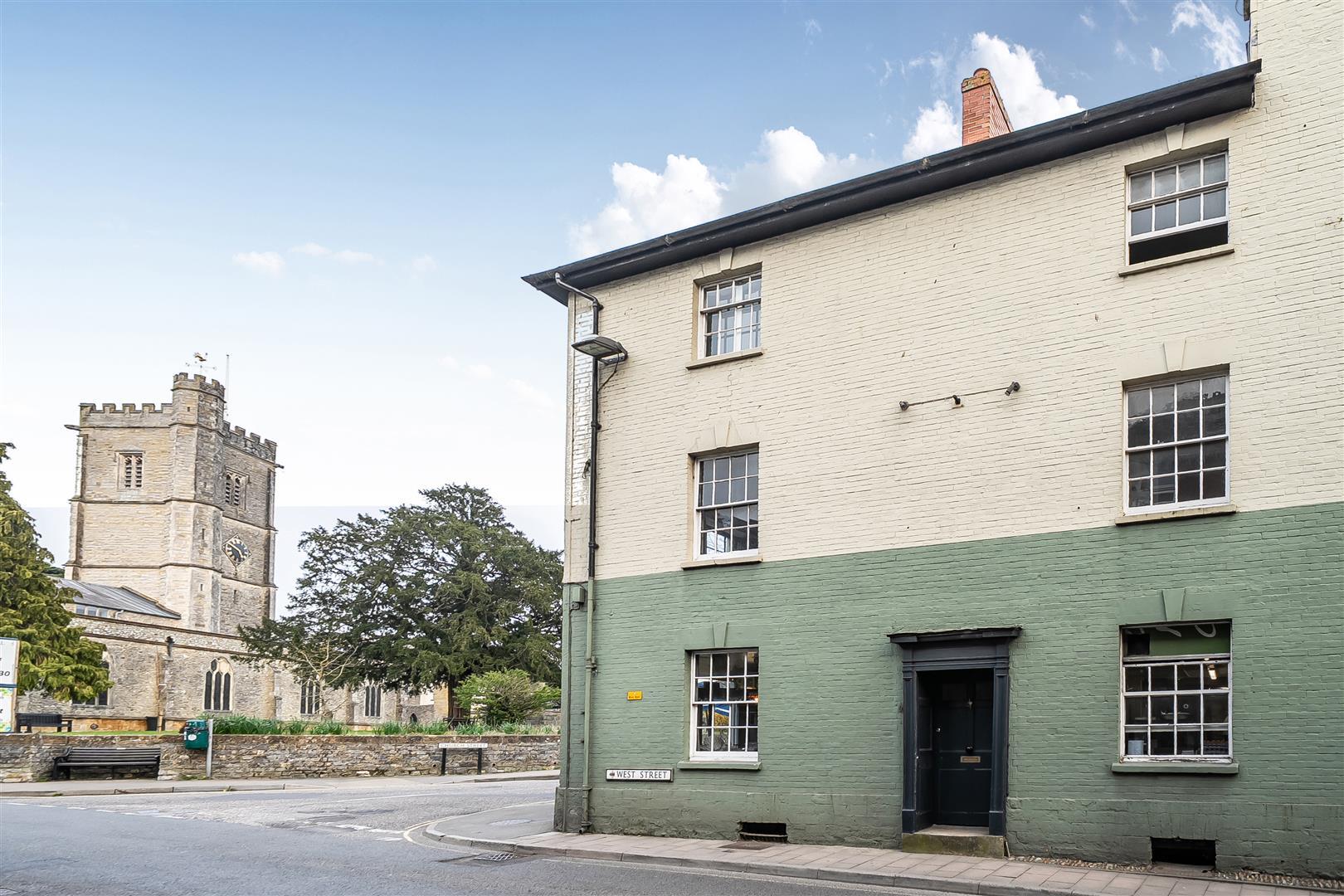 Property Image 9a4508d0-d5b0-4c21-aa6b-f2545a5a960d
