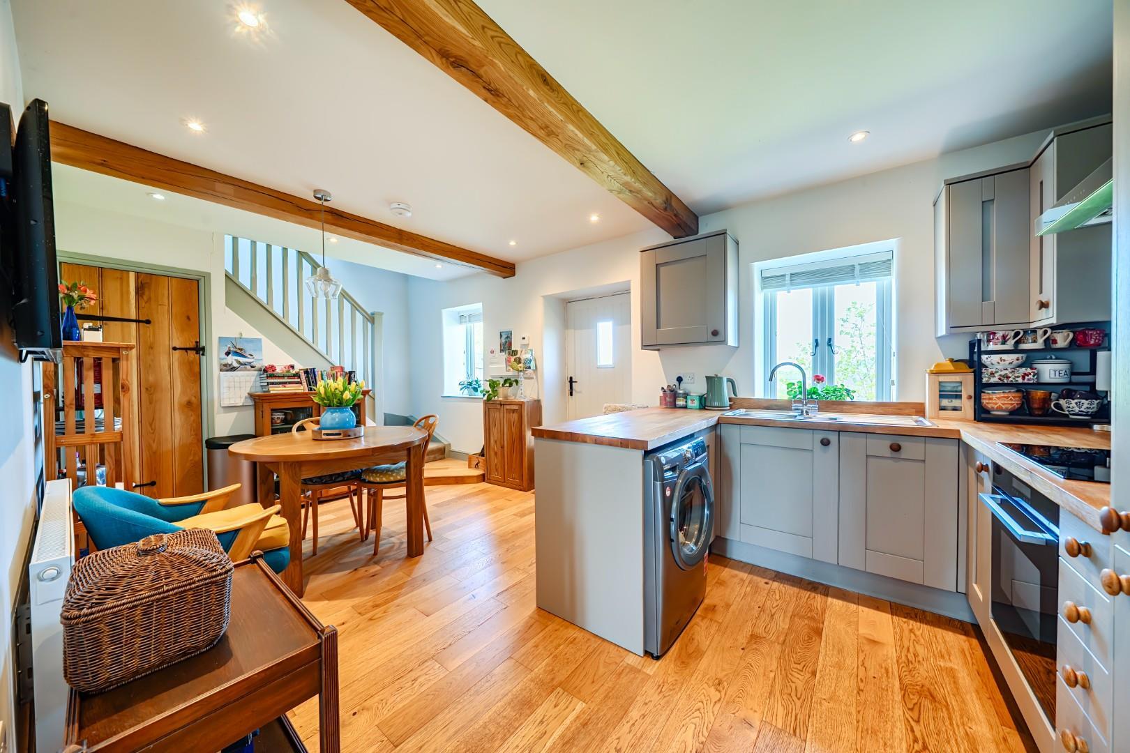 Property Image 9a5866be-c9e6-4228-a3b4-54faf9fcddde