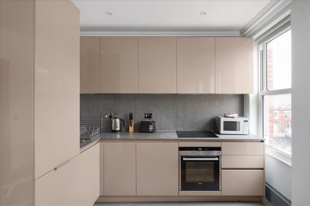 Property Image 9a592dff-ba74-4975-af01-20b1676abb31