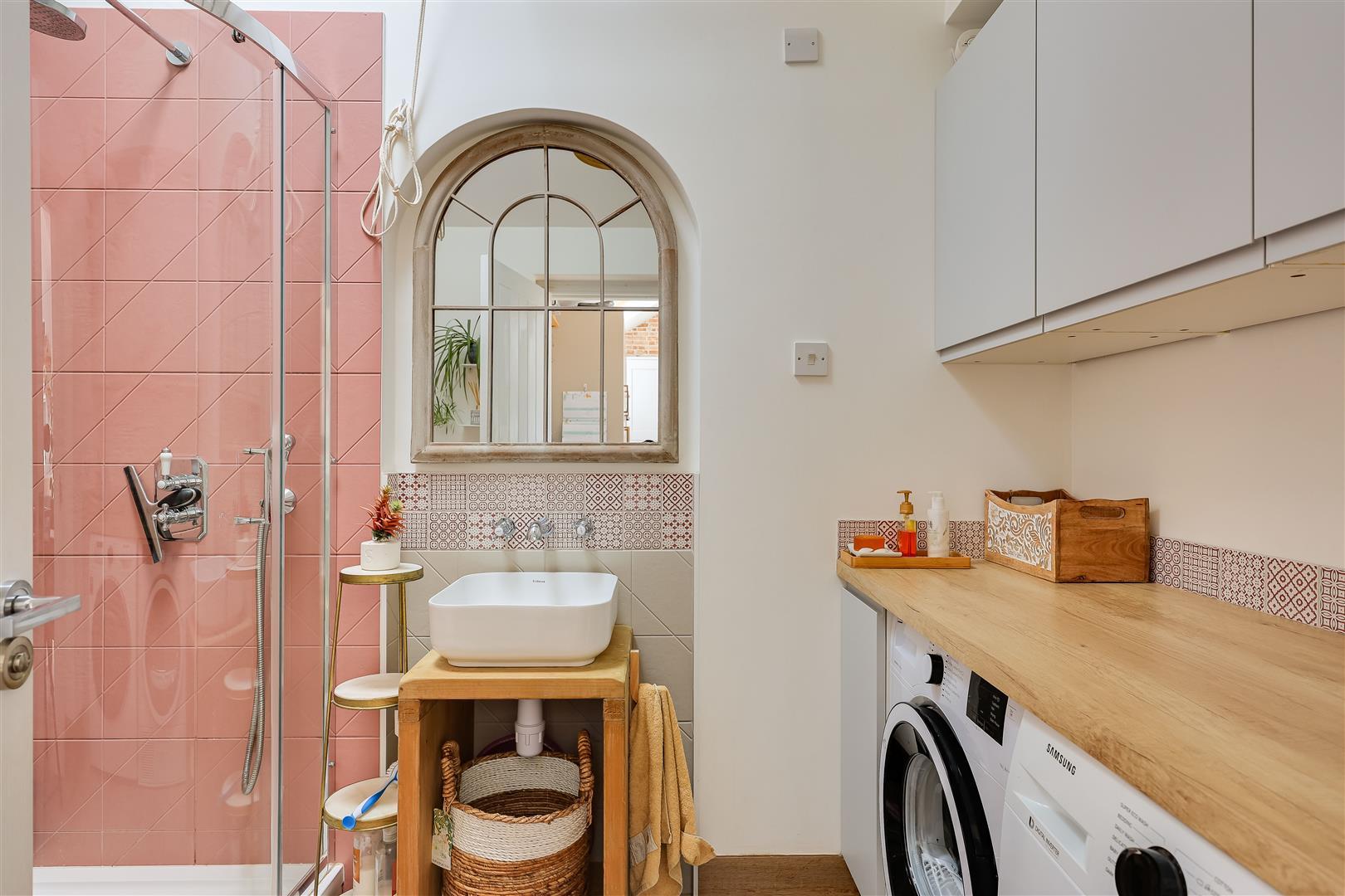 Property Image 9a5da45f-d39e-49ad-9657-340ff81b706f