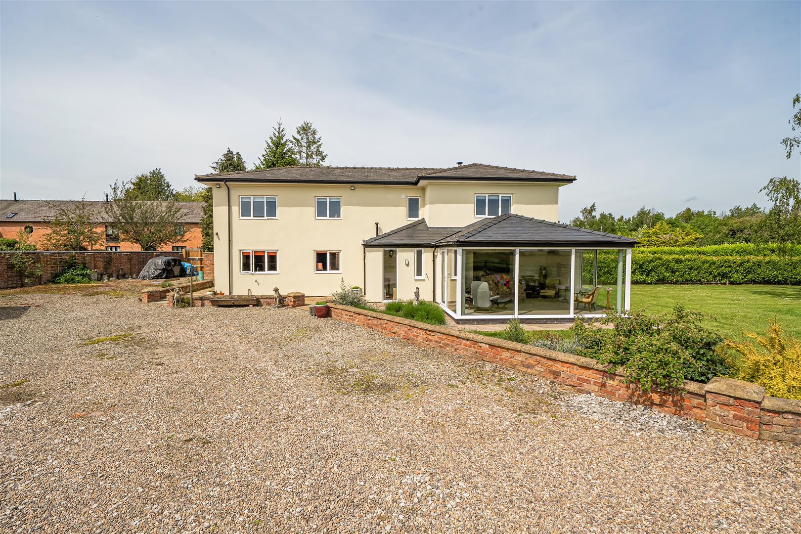 Property Image 9a62cda3-107a-4640-a0e6-ec8f99cea33a