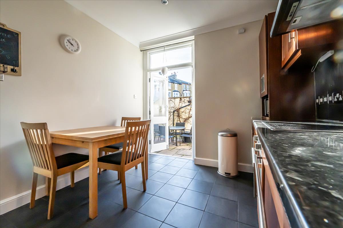 Property Image 9a6771fe-60d9-4e78-80ea-7b6b73b9a6b5
