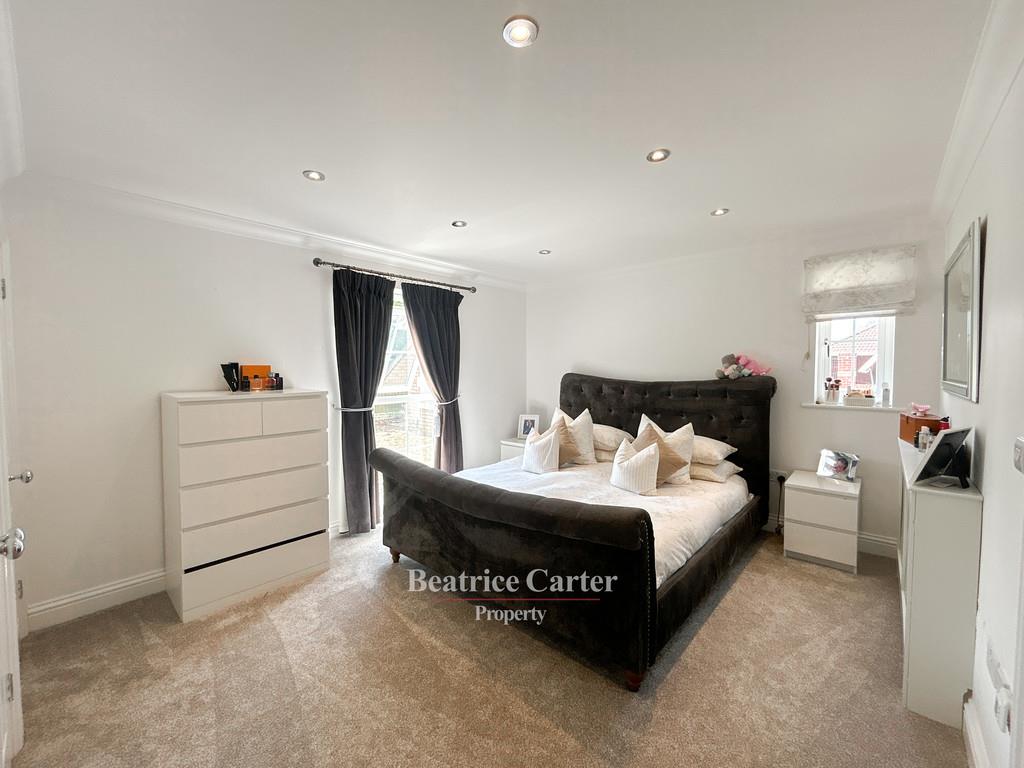 Property Image 9a6a4398-2b88-4202-8daa-c8f25926a244