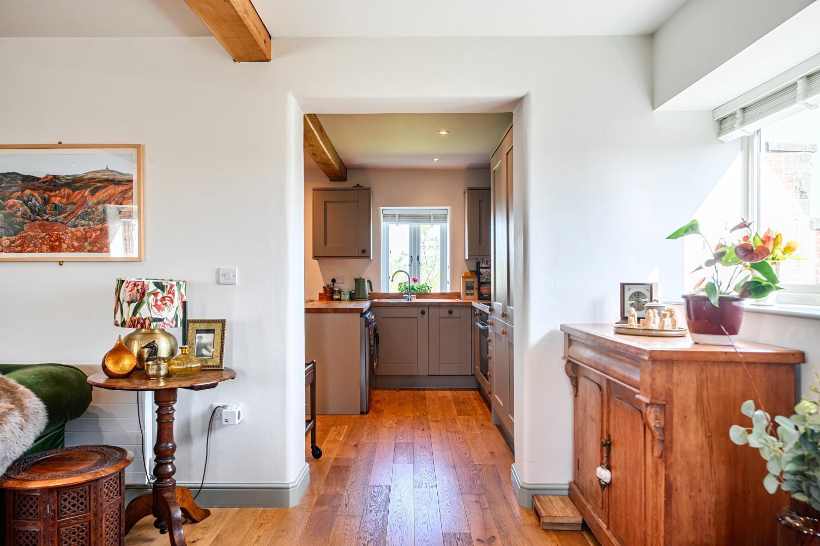 Property Image 9a732711-f64a-49b9-8522-53e332426ede