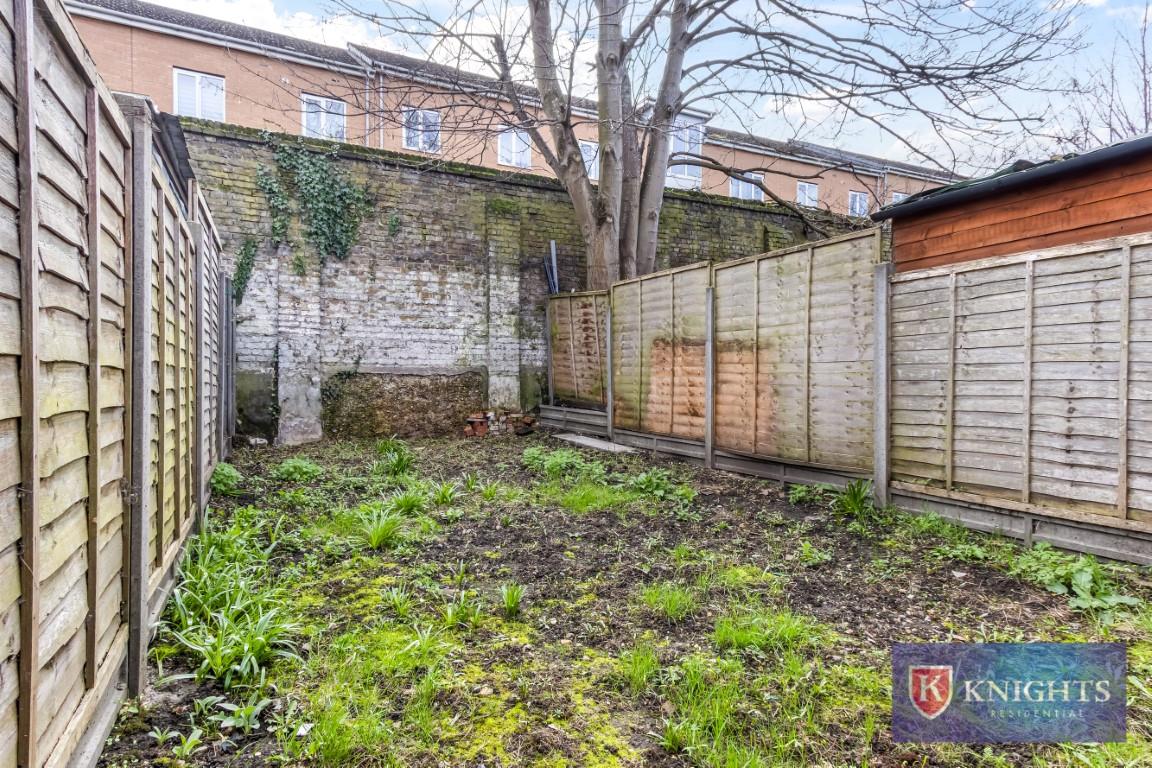 Property Image 9a75e3b2-4279-4f2f-96ec-cebb119416a9
