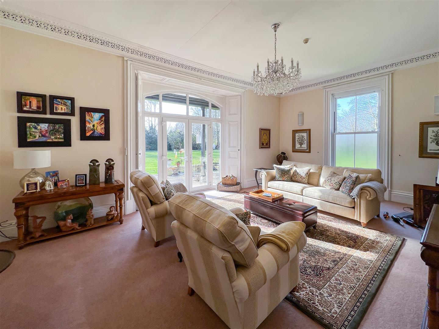 Property Image 9a7b849c-2c9c-43c2-a59f-6dfbe7cc93cc