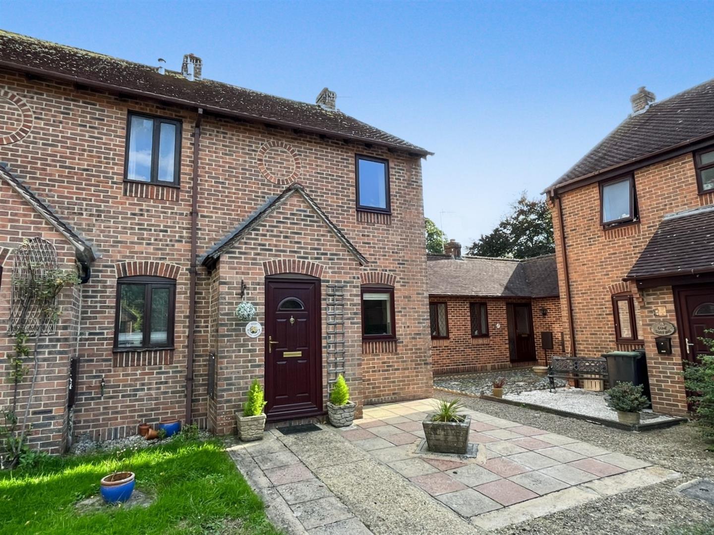 Property Image 9a82c5e7-5868-4e7a-8fd1-69d31b0137b0
