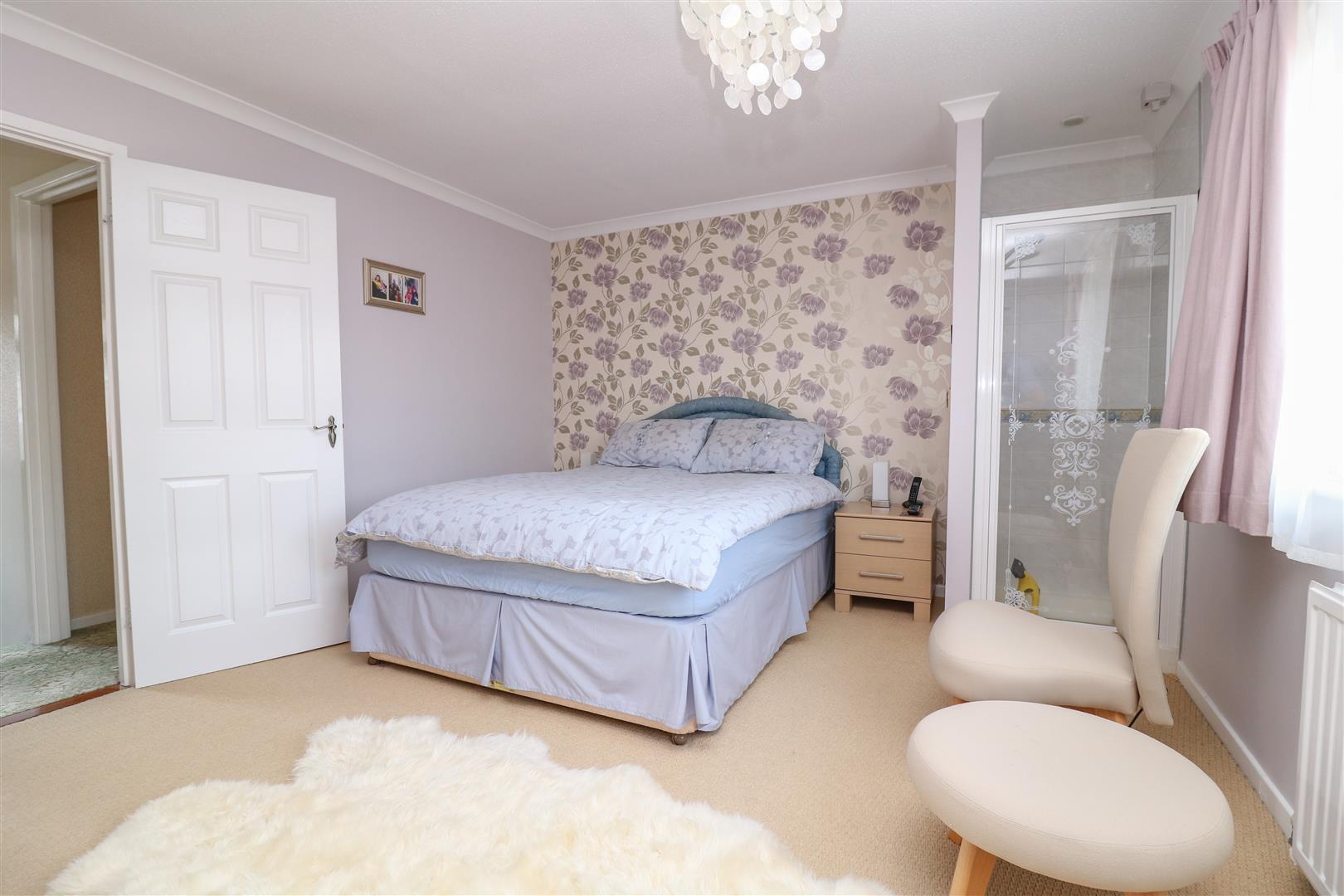 Property Image 9a83d4a0-85c6-4204-b46b-fe7572c411ab