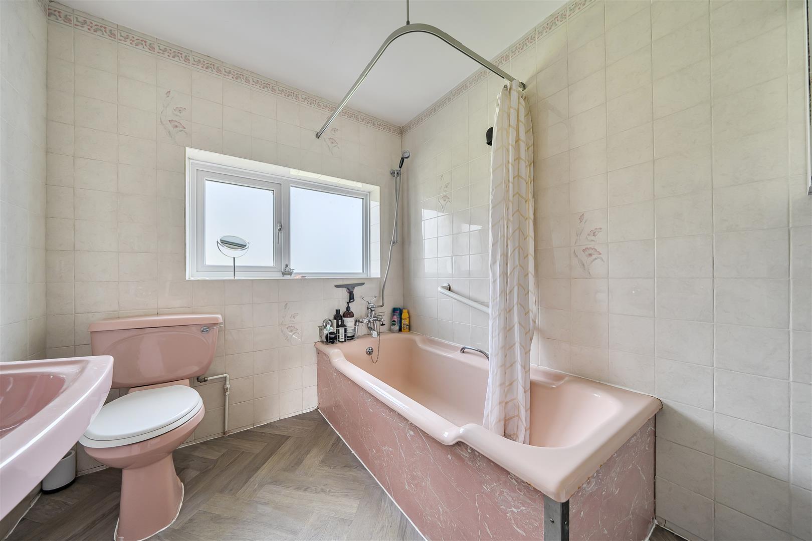 Property Image 9a969b61-d7d2-4d67-9ad5-6e8d45ba671f