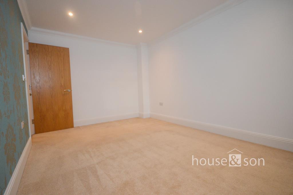 Property Image 9a99fd2c-17a8-4e4e-8aea-559a18f5ed6d