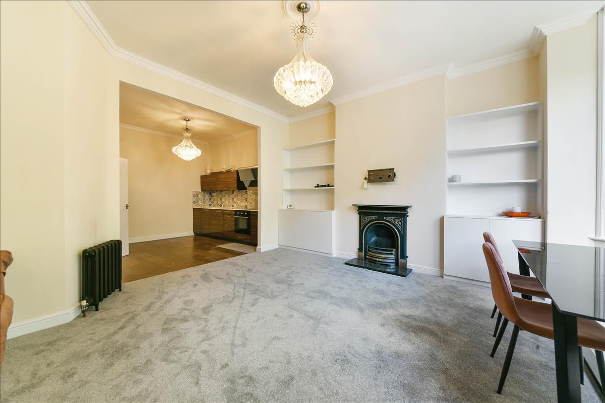 Property Image 9a9d3e00-f5b0-4cf1-b31c-e27f31ce4abf