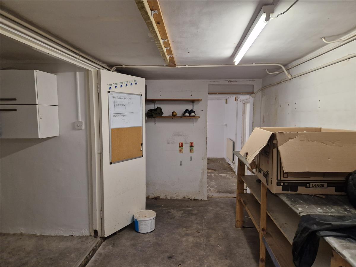 Property Image 9aa21bde-1cf4-4d9c-ab72-6b2a4f77bc9e