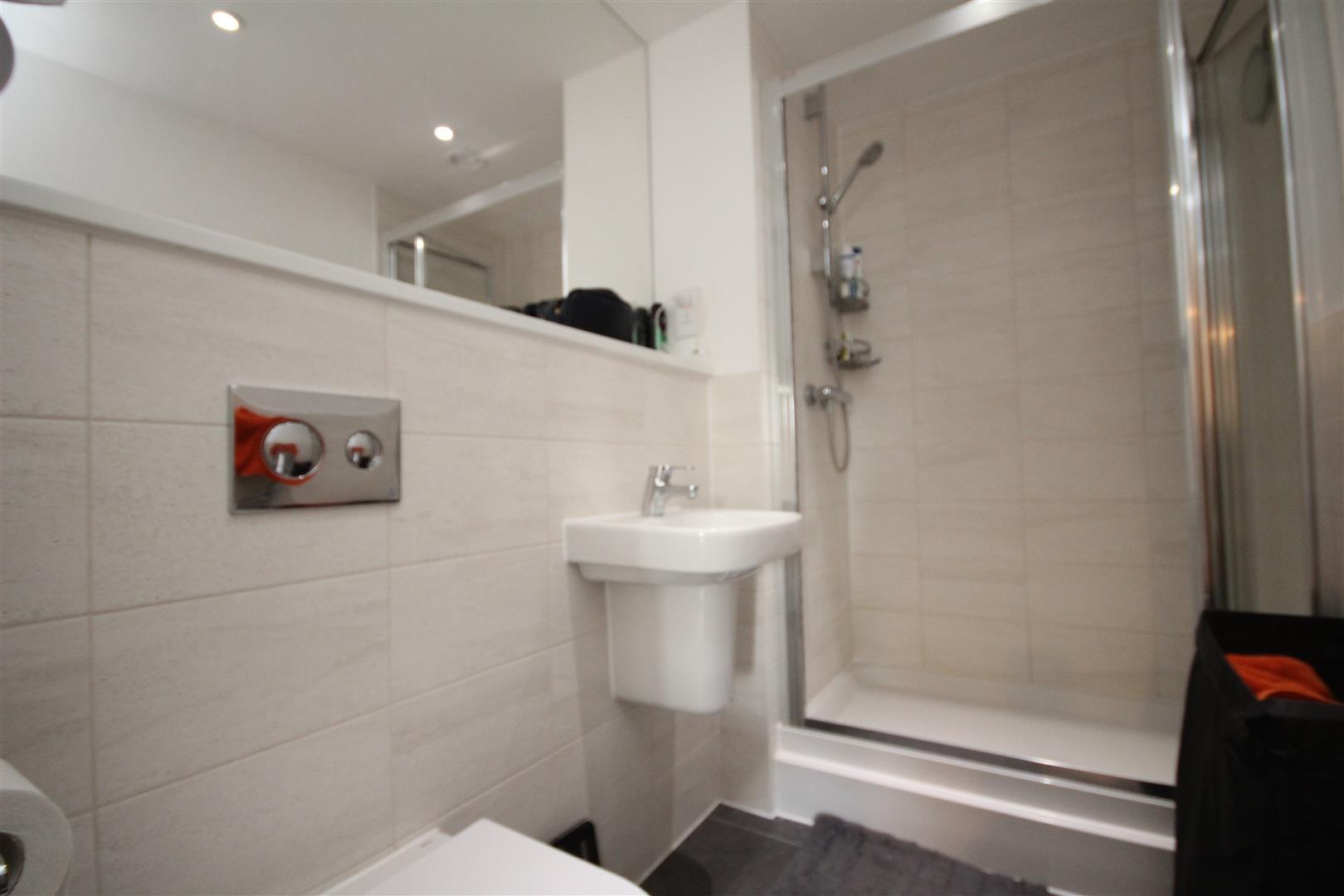 Property Image 9aa3efde-b0c1-4eed-86a3-872e1617d55c