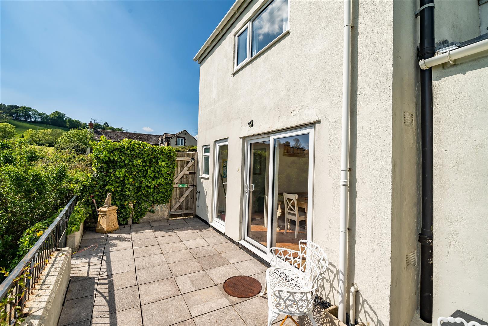 Property Image 9aa62dae-b53c-4a5b-b429-5571cf26e8b4
