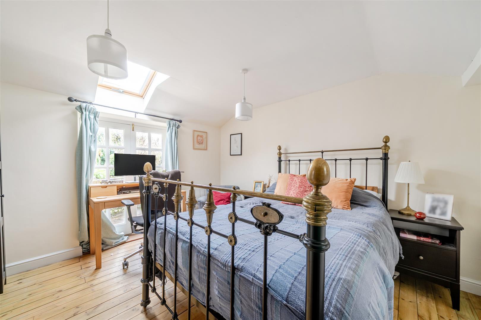 Property Image 9aad9b64-7504-4d0e-823b-f9f81a76f235
