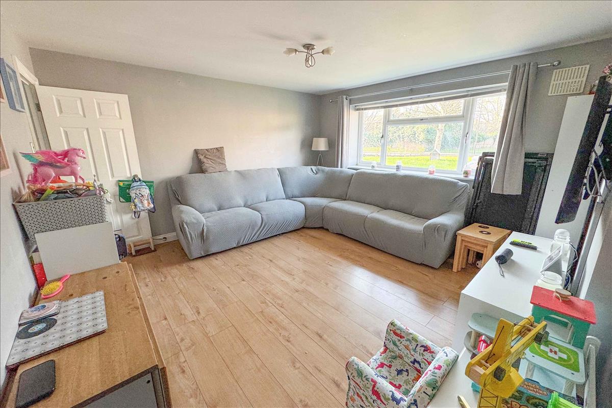 Property Image 9aafa64c-3768-4e11-8cc1-65eb4dfbaf83