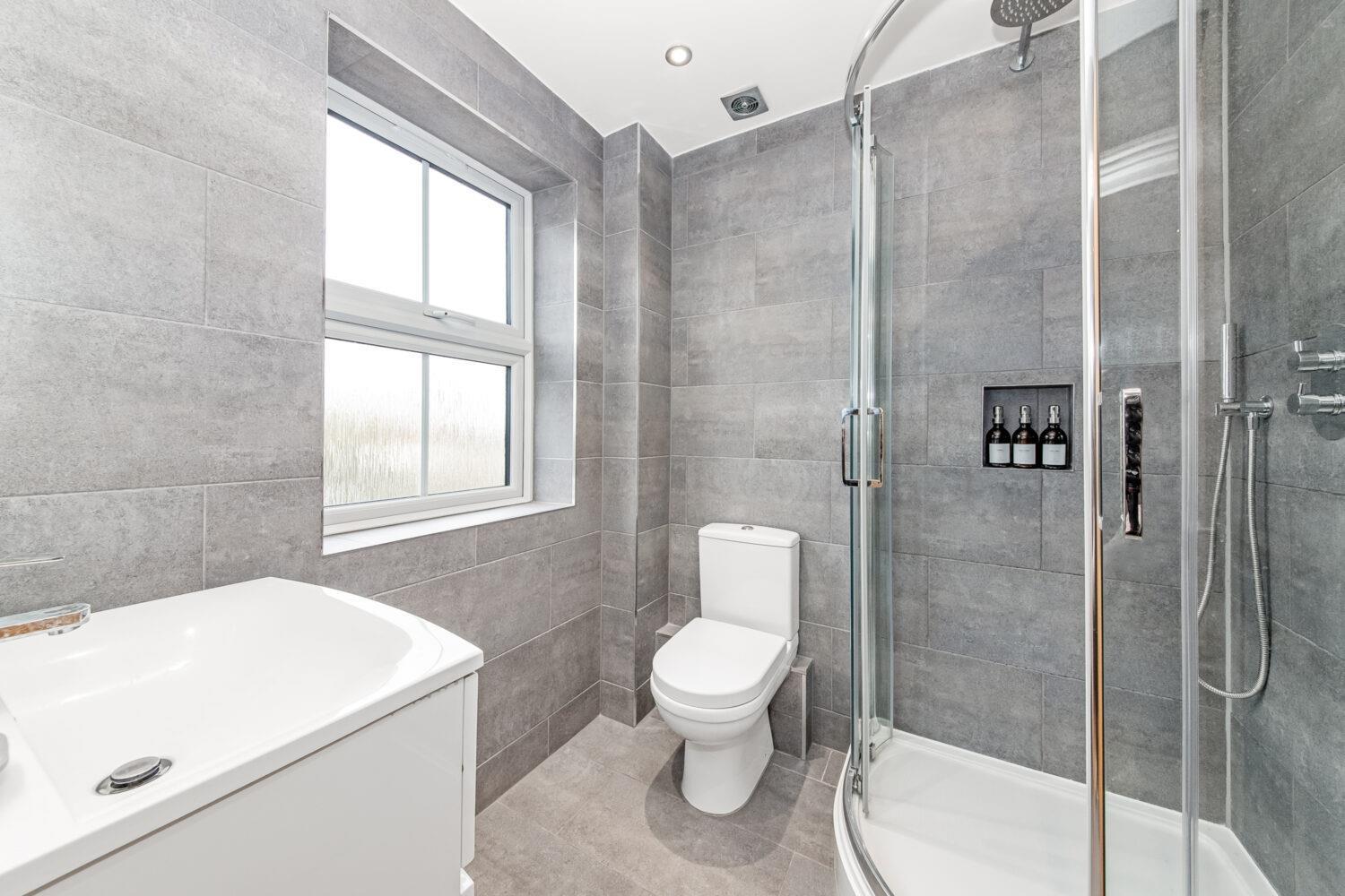 Property Image 9aba5e23-8f5c-423c-8939-eb62245b314d