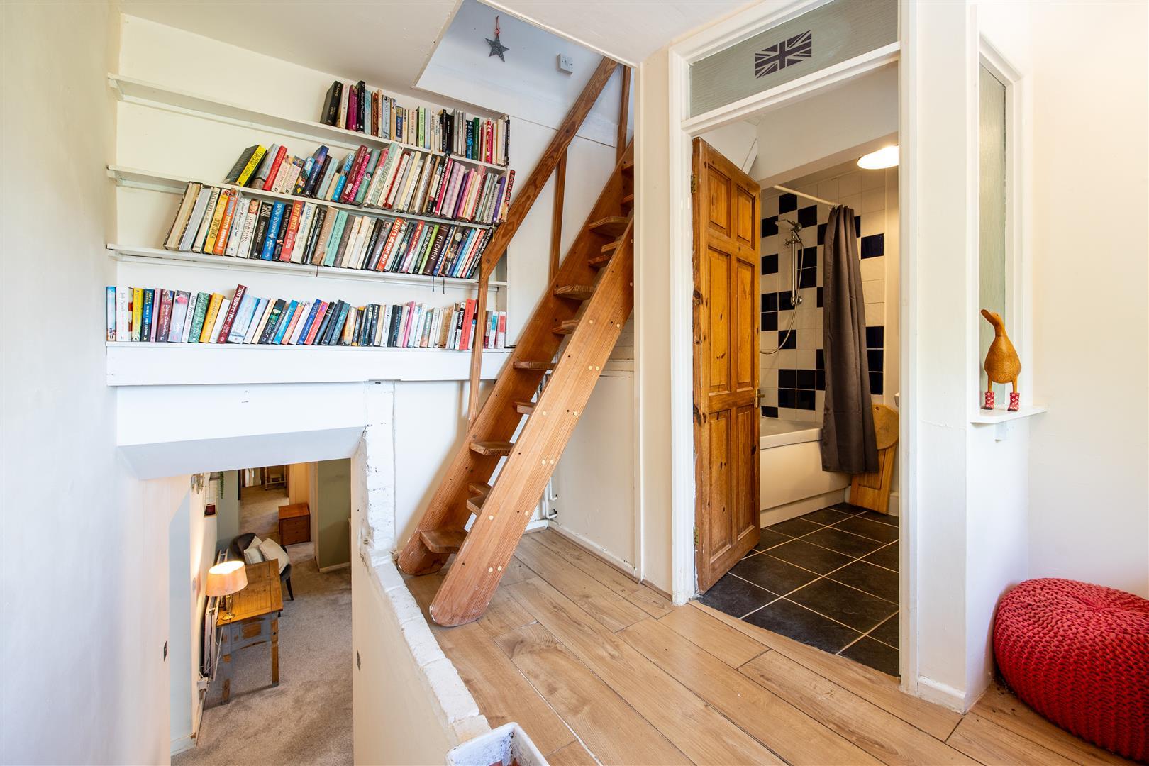 Property Image 9abaf995-d642-48e5-84d1-300dae0678af