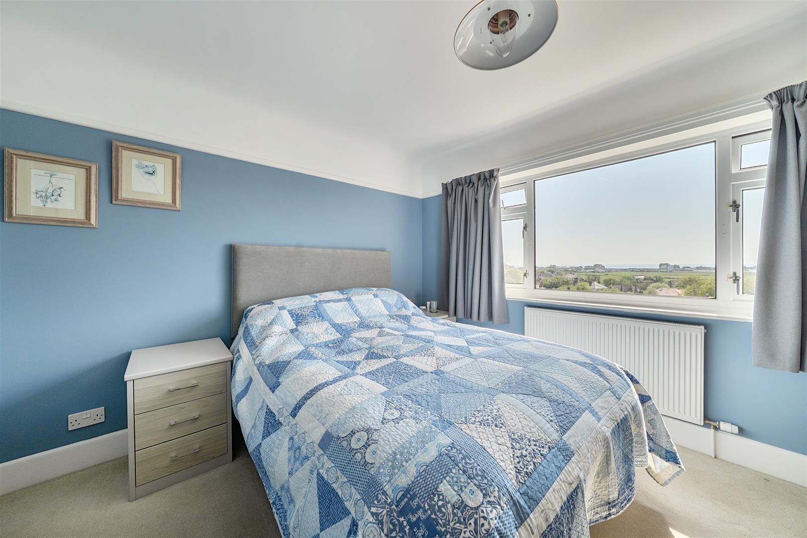 Property Image 9abee44a-a8a8-4e6a-92cc-53912c335cd7