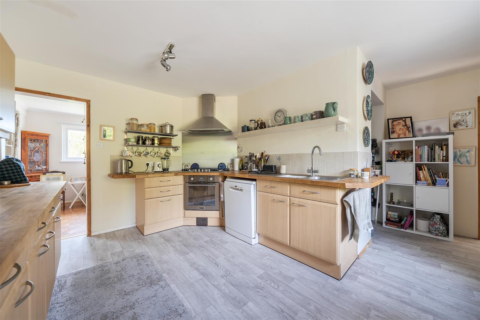 Property Image 9ac72534-9289-4e14-a5c7-97eeb6cf3646