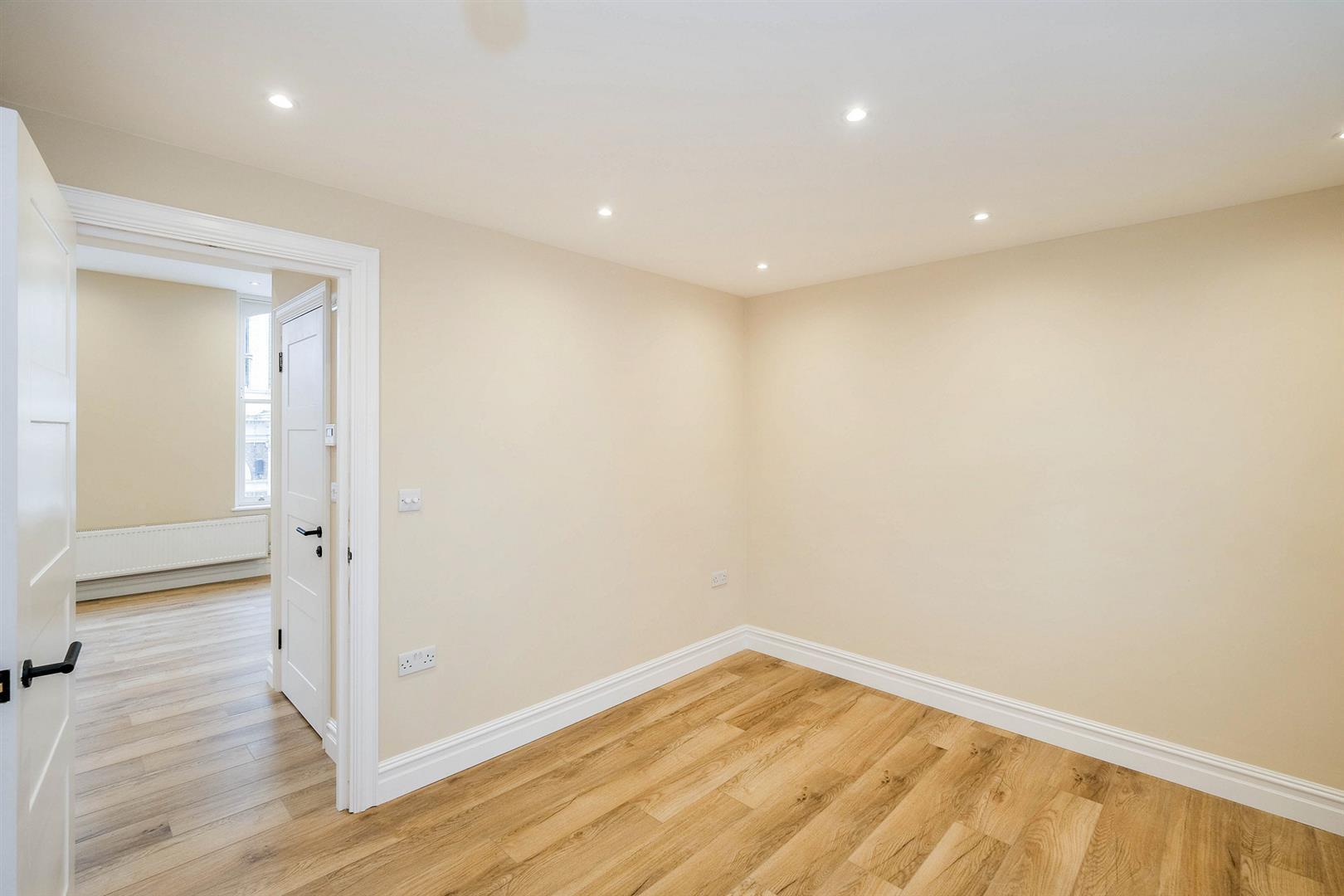 Property Image 9ad001e7-2409-4fd0-8fb3-eaa25b0fb763