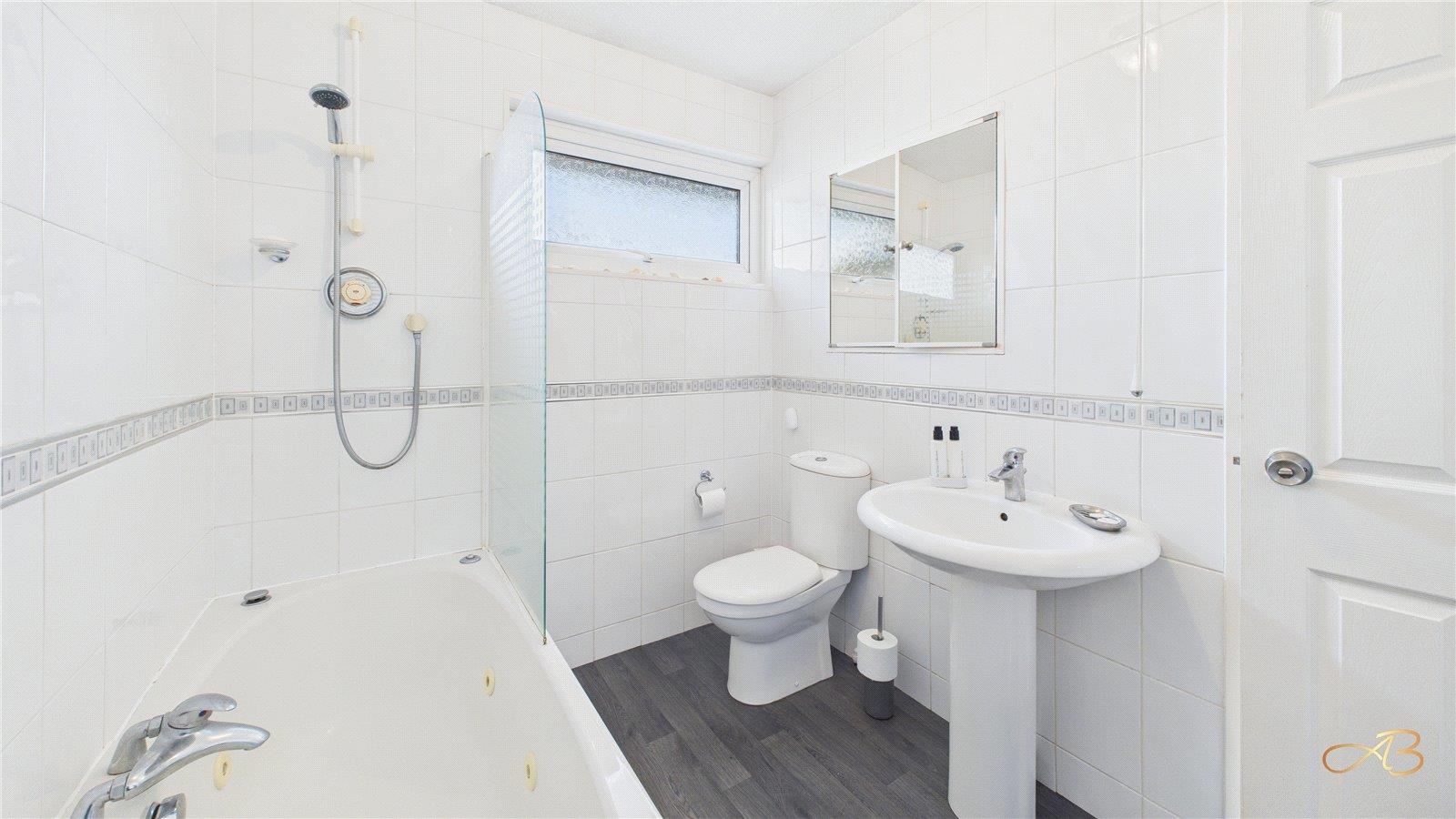 Property Image 9ad26eac-a3c1-485a-a5f8-5639adc393b6