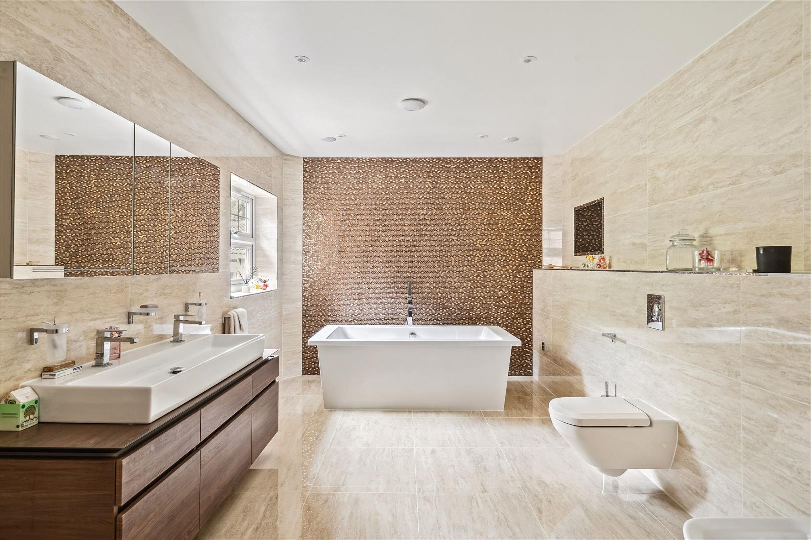 Property Image 9adc343b-d61d-4652-bee8-bd56c51339a3