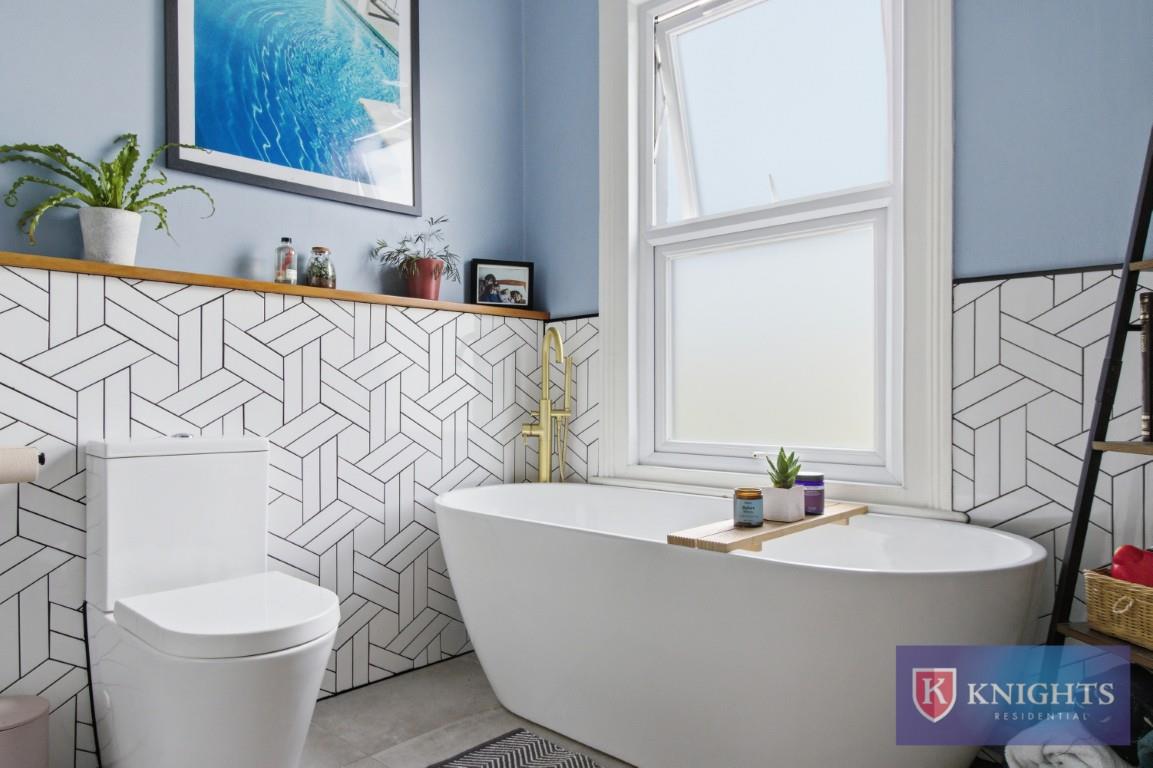 Property Image 9ade9183-e4f8-440d-8c61-a61575705243
