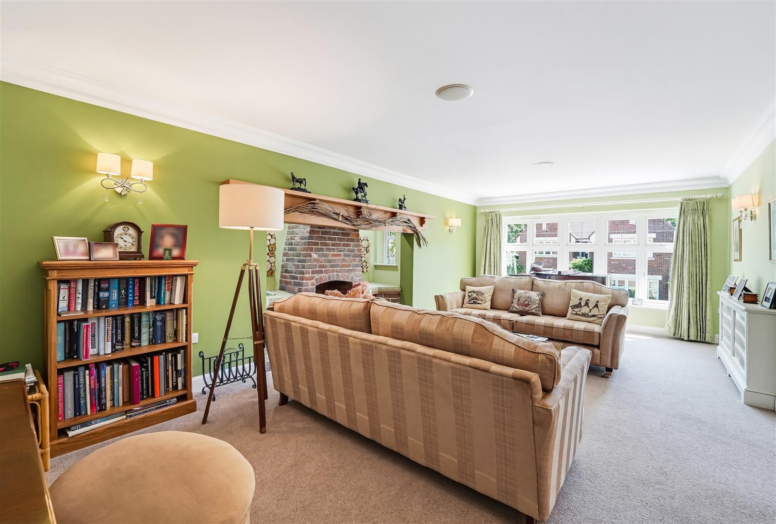 Property Image 9ae83529-45bd-49cb-b16d-6a31eaf1e218