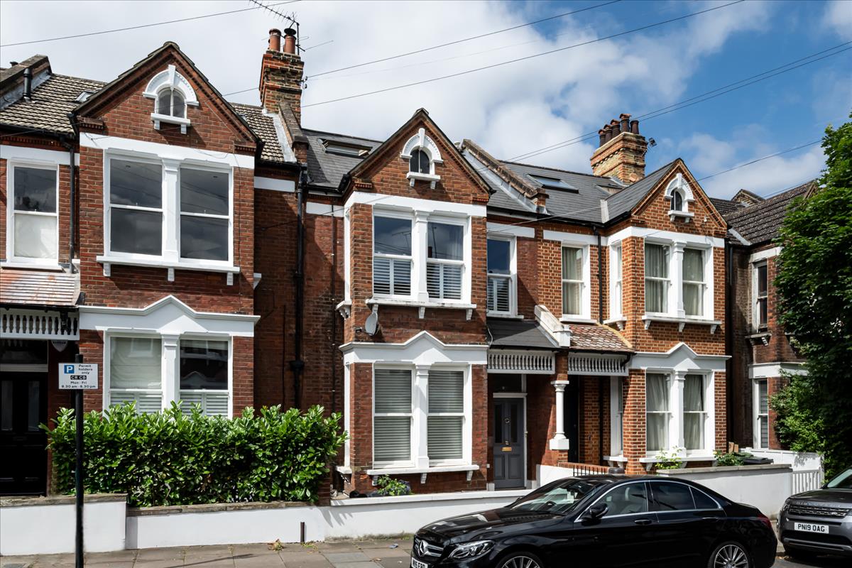 Property Image 9aec70fa-100f-4ea1-bb01-0155a15780cf
