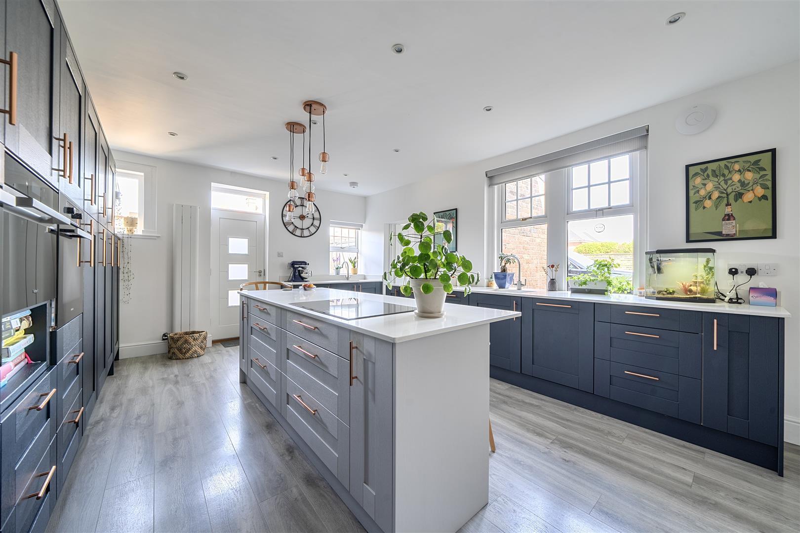 Property Image 9af2a2f3-ccee-411e-95e2-109822e31cb9