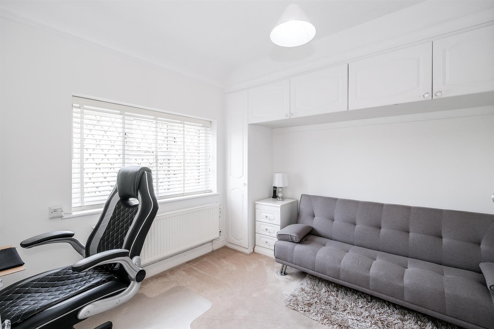 Property Image 9af40190-6bdc-44de-b4ff-acd1933220c2